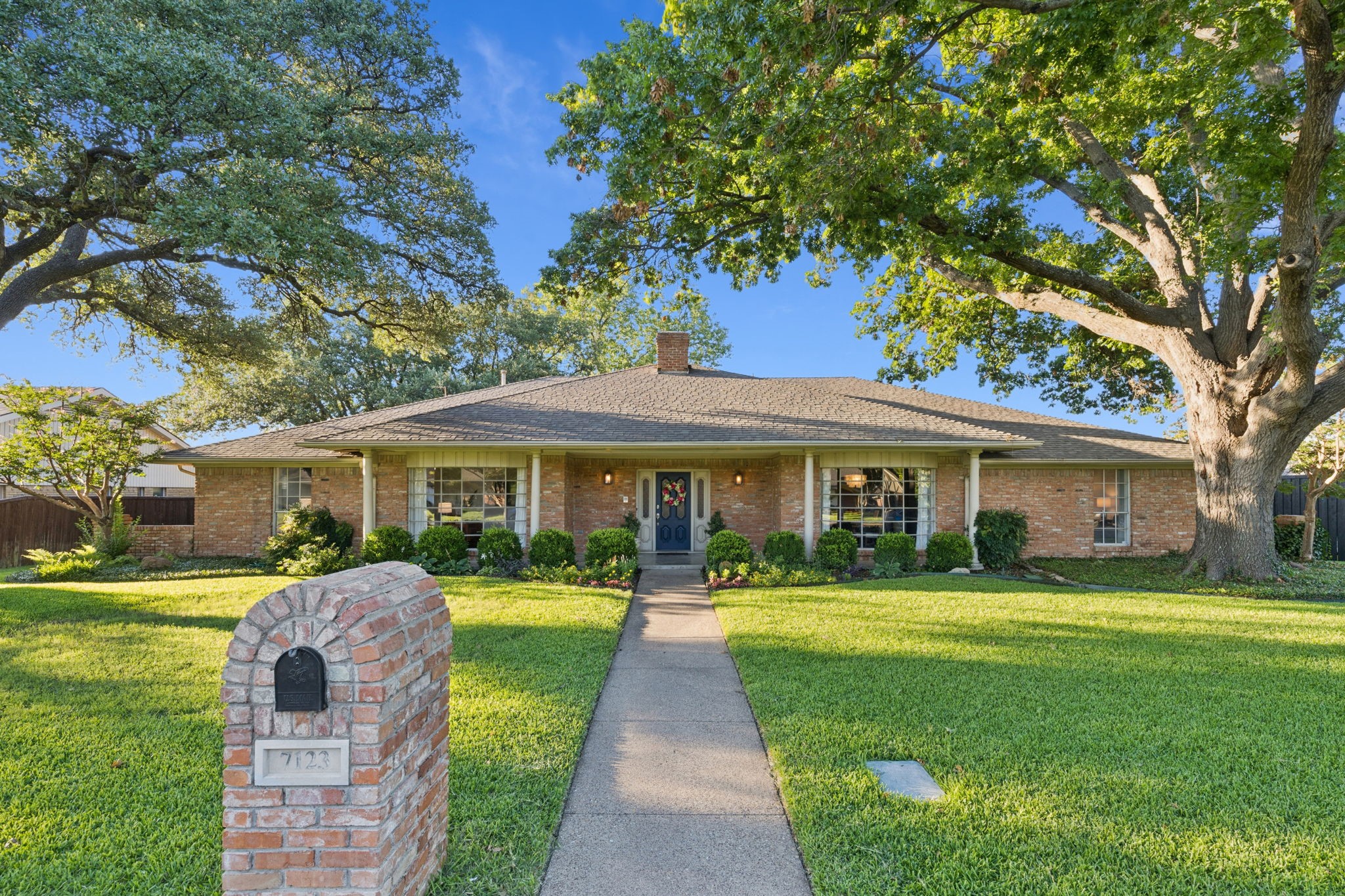 7123 Hillwood Lane Dallas TX 75248