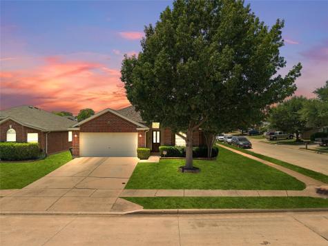 8500 Field Creek Court Fort Worth TX 76134