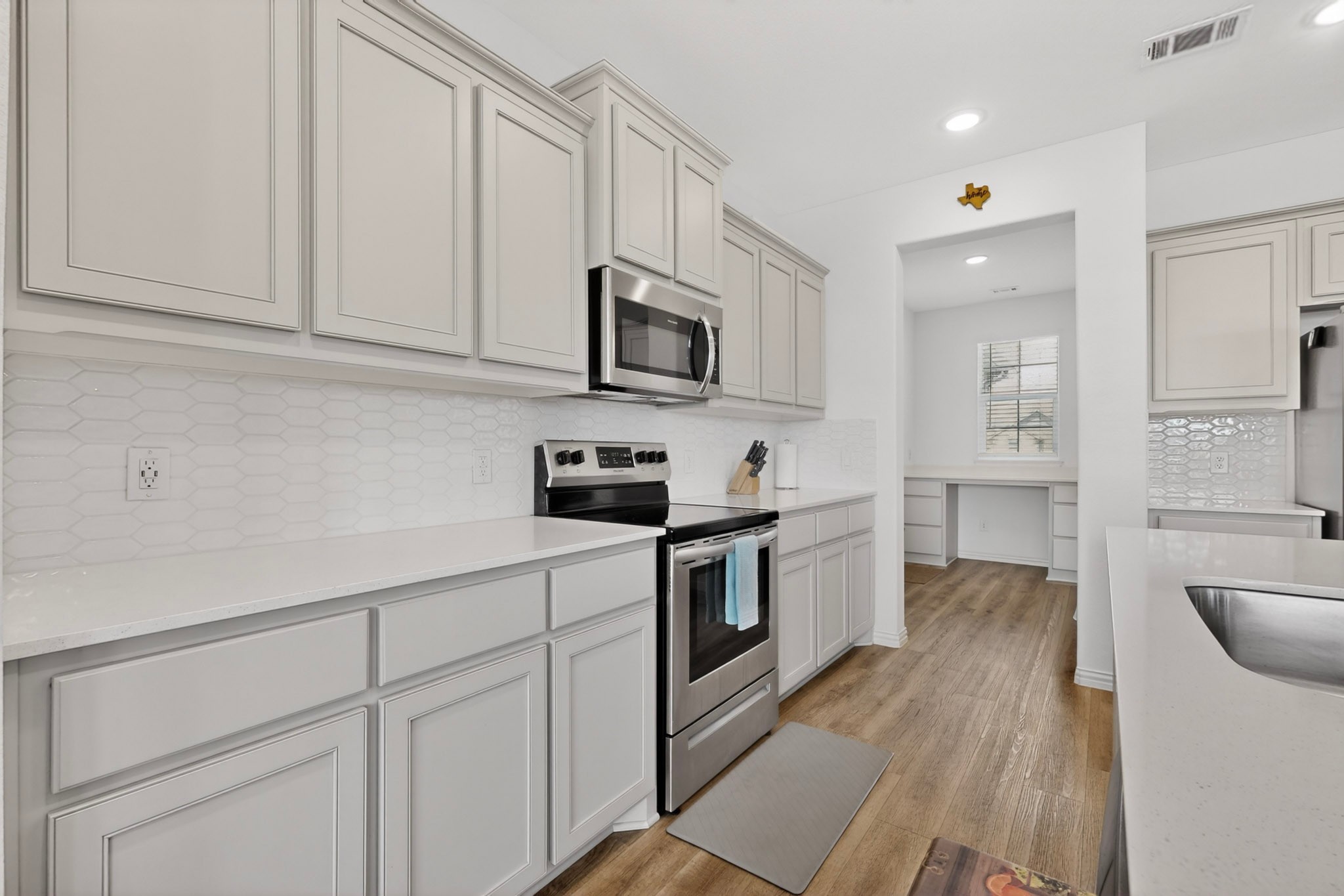 2721 Burr Oak Road Oak Ridge TX 75161