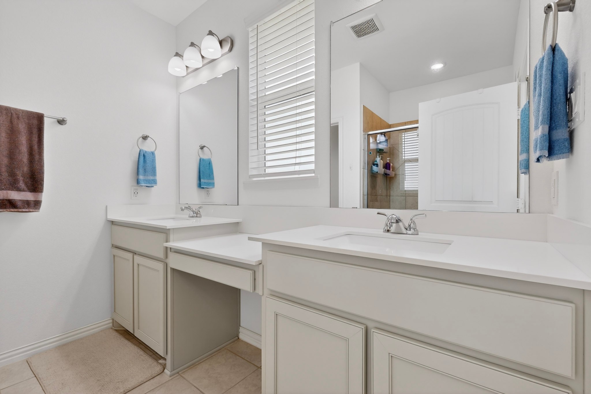 2721 Burr Oak Road Oak Ridge TX 75161