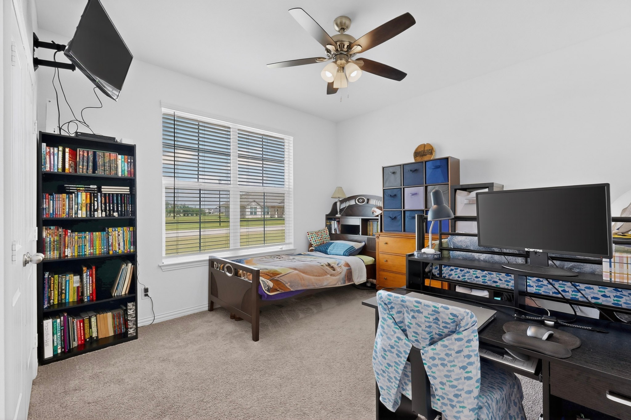 2721 Burr Oak Road Oak Ridge TX 75161