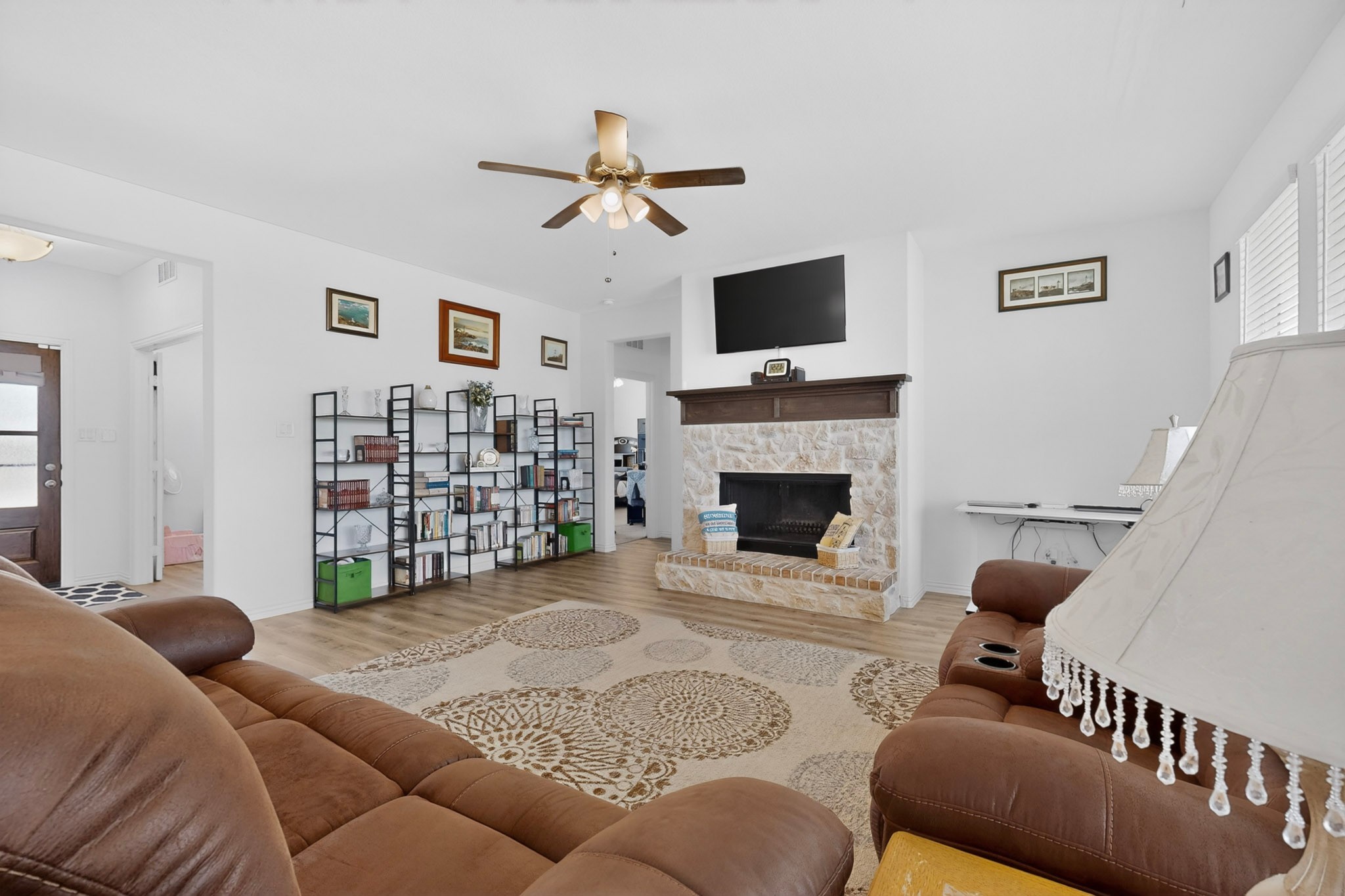 2721 Burr Oak Road Oak Ridge TX 75161