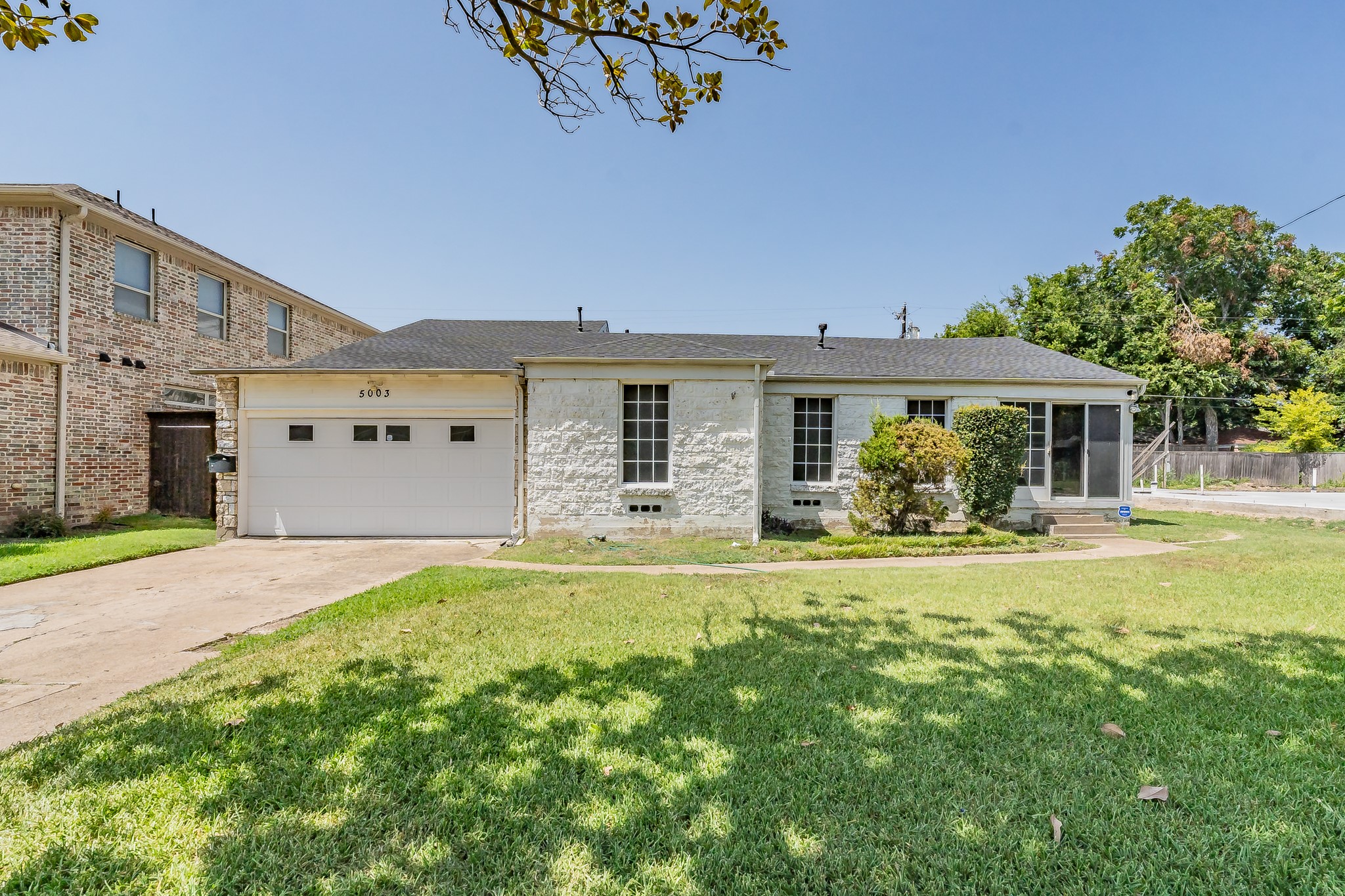 5003 Wateka Drive Dallas TX 75209
