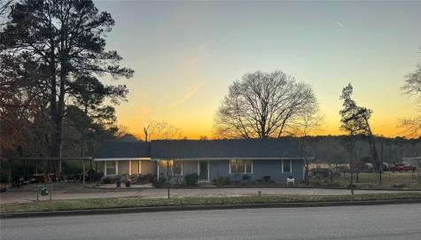 907 W Fordall Street Henderson TX 75652