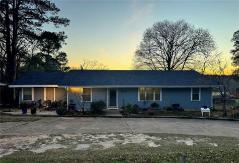 907 W Fordall Street Henderson TX 75652