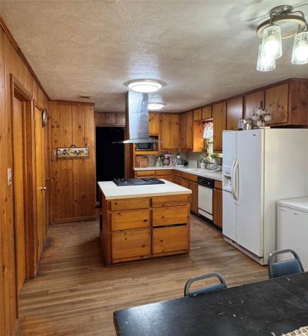 907 W Fordall Street Henderson TX 75652