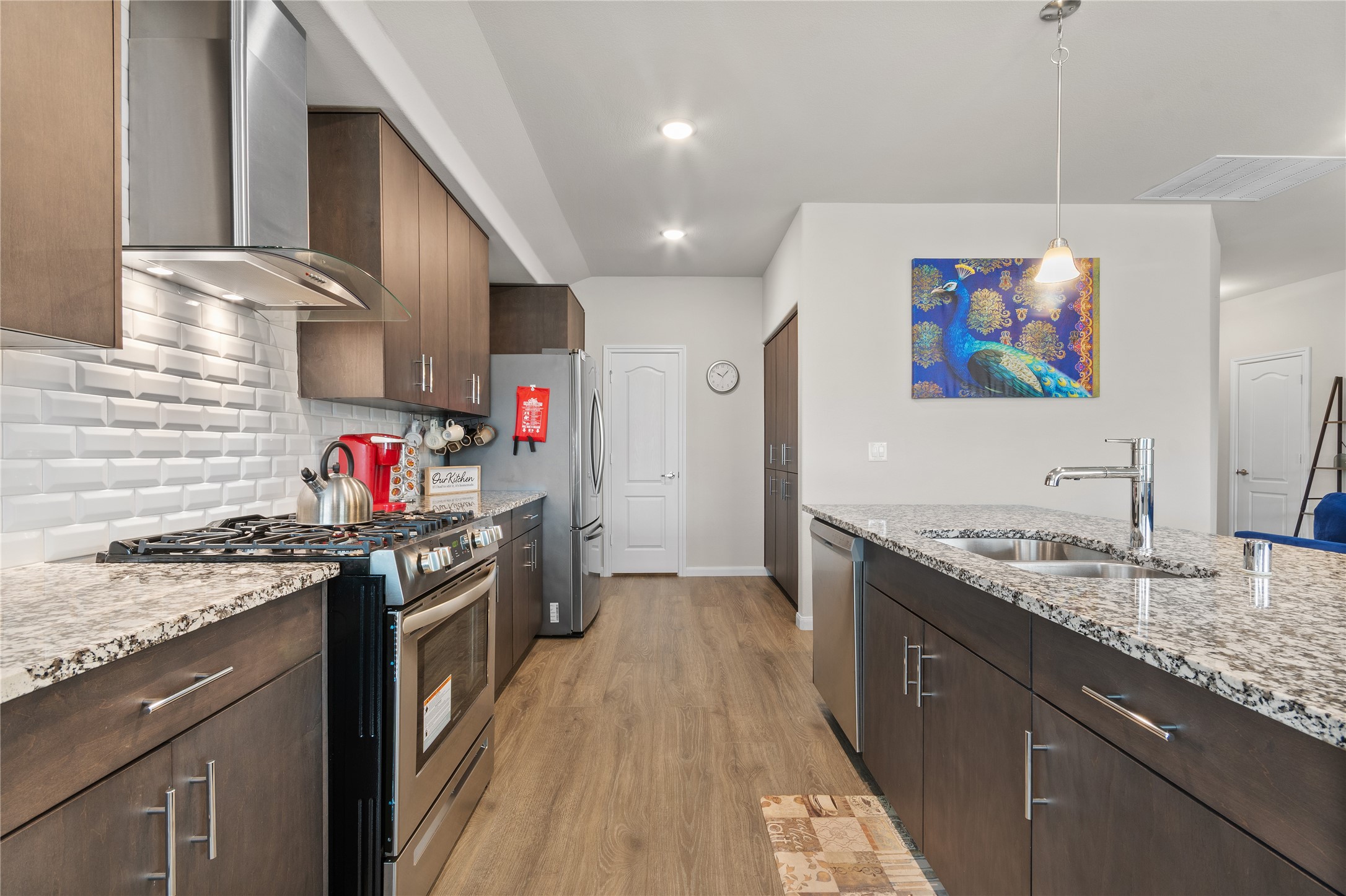 1216 Coyote Ridge Aubrey TX 76227