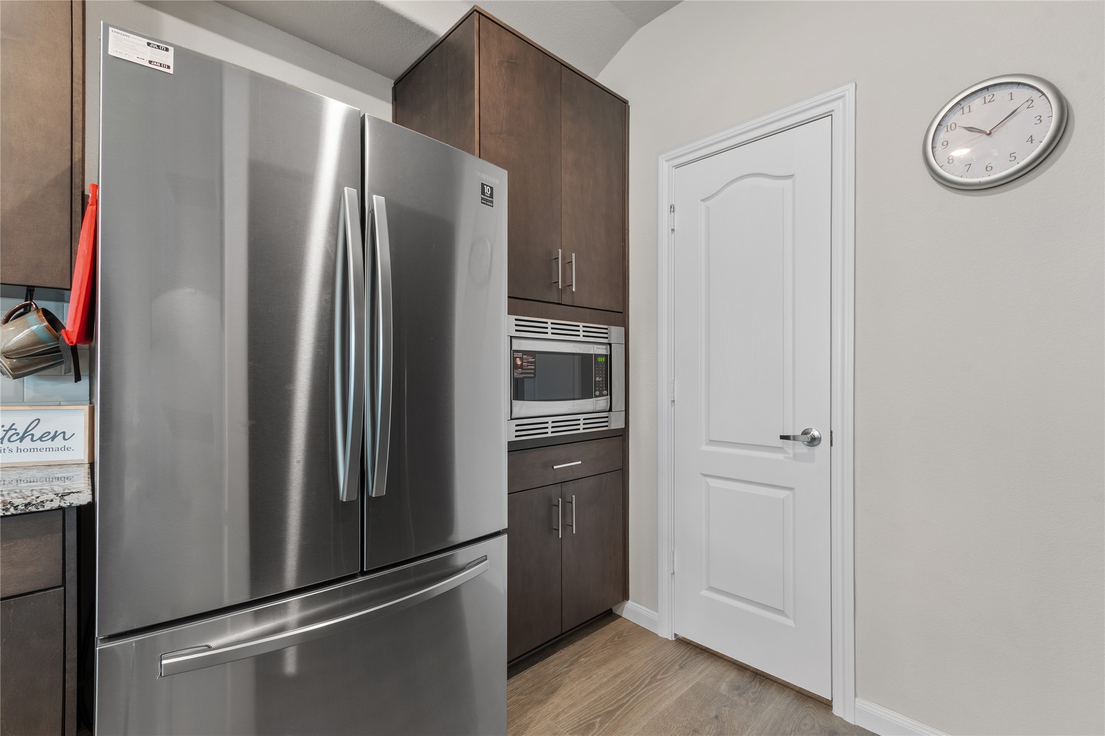 1216 Coyote Ridge Aubrey TX 76227