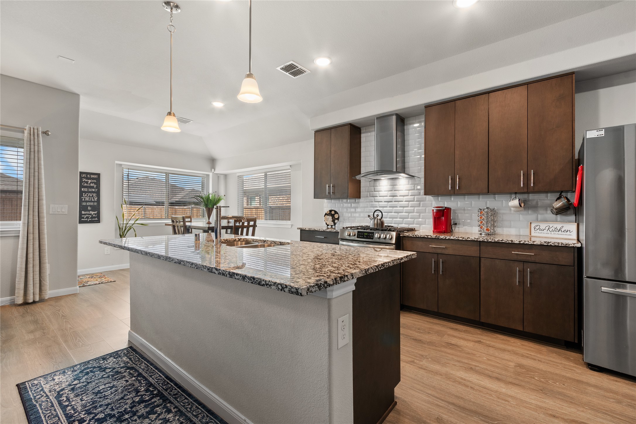 1216 Coyote Ridge Aubrey TX 76227