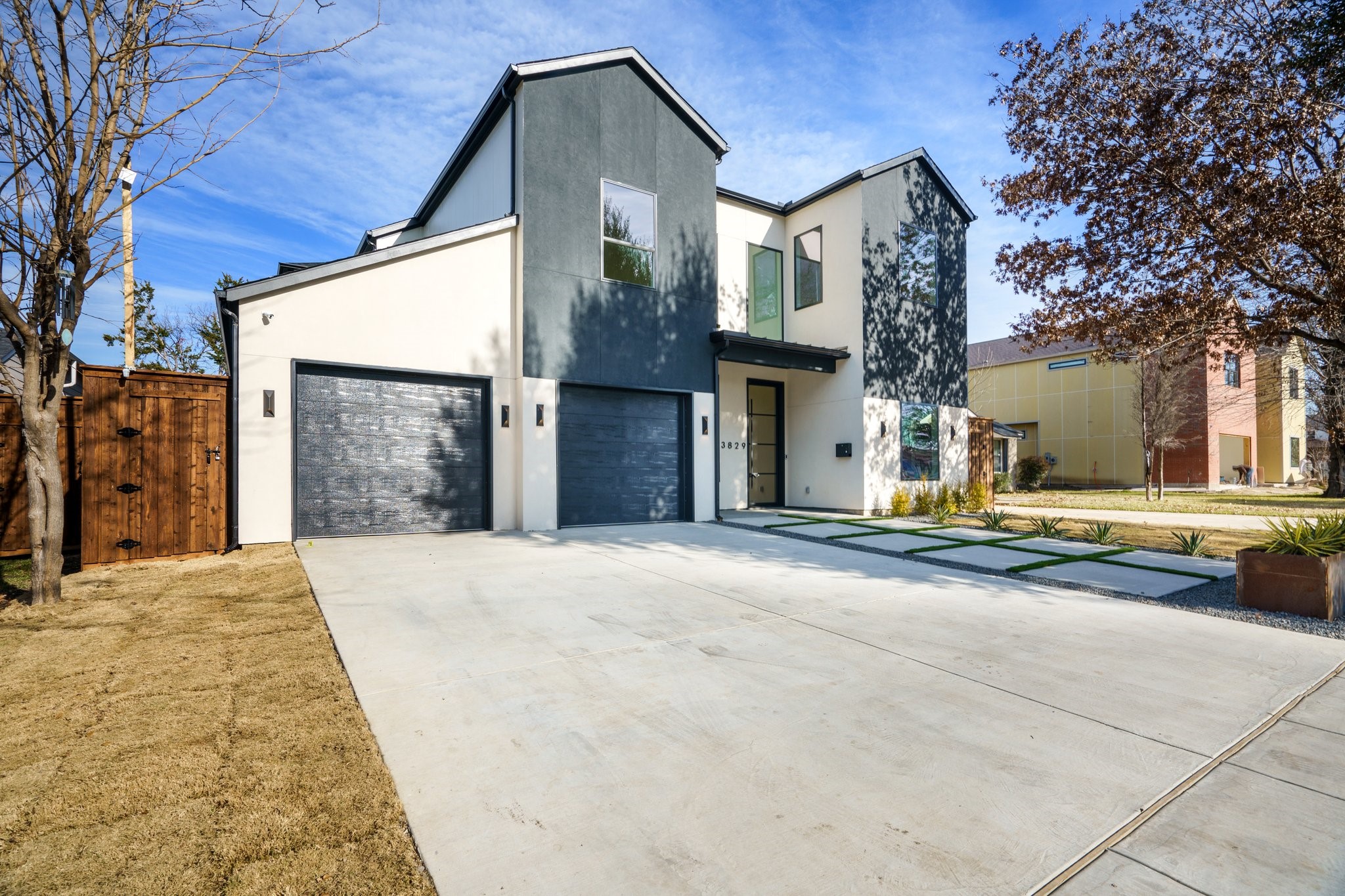 3829 Hawick Lane Dallas TX 75220