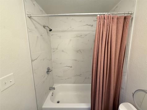 807 Kaufman Street Waxahachie TX 75165