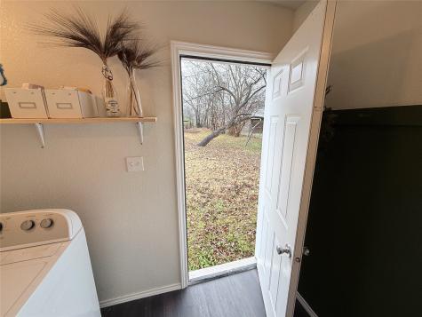 807 Kaufman Street Waxahachie TX 75165