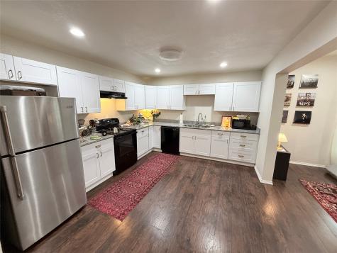 807 Kaufman Street Waxahachie TX 75165