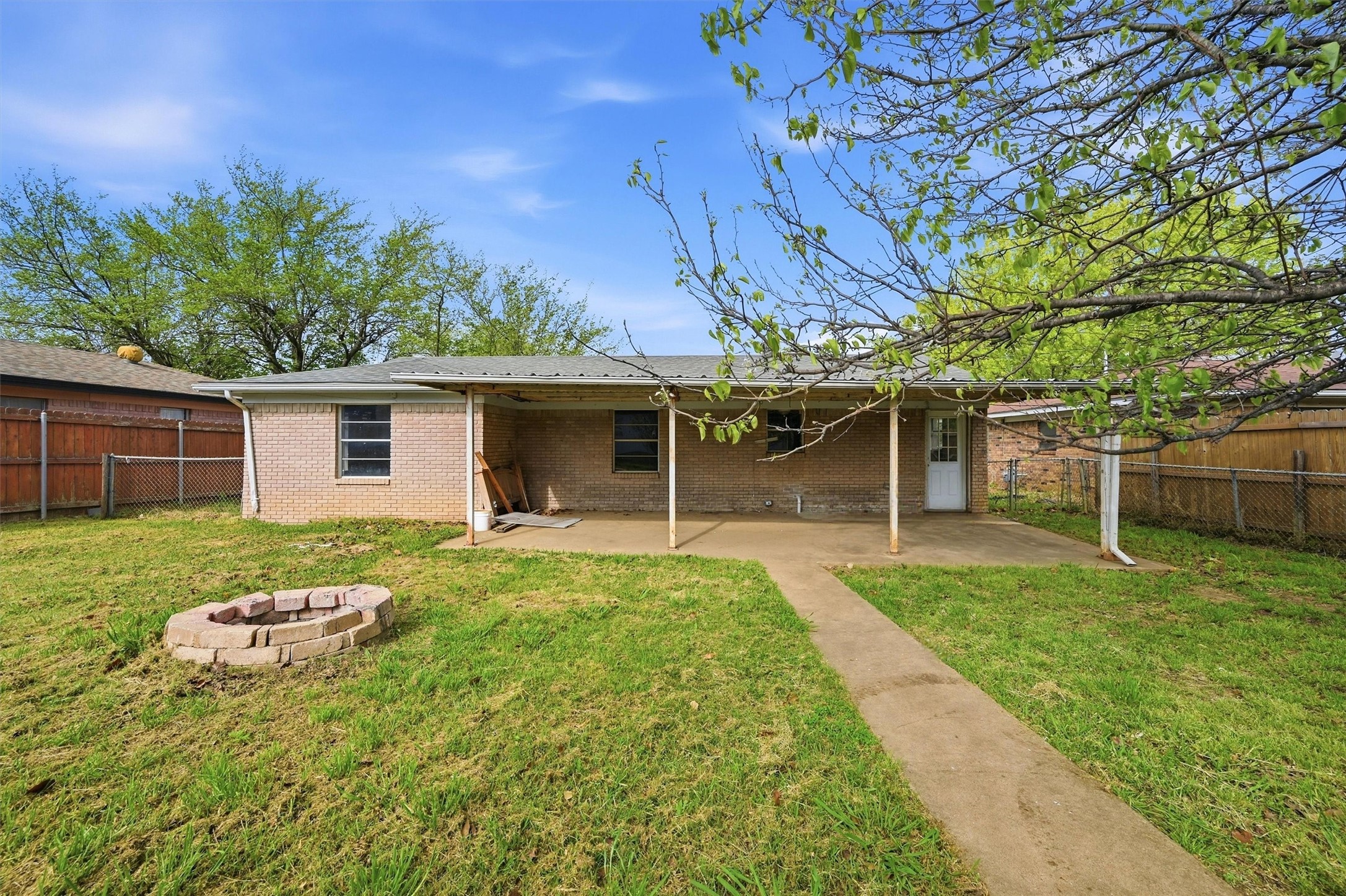 508 N Jordan Street Whitesboro TX 76273