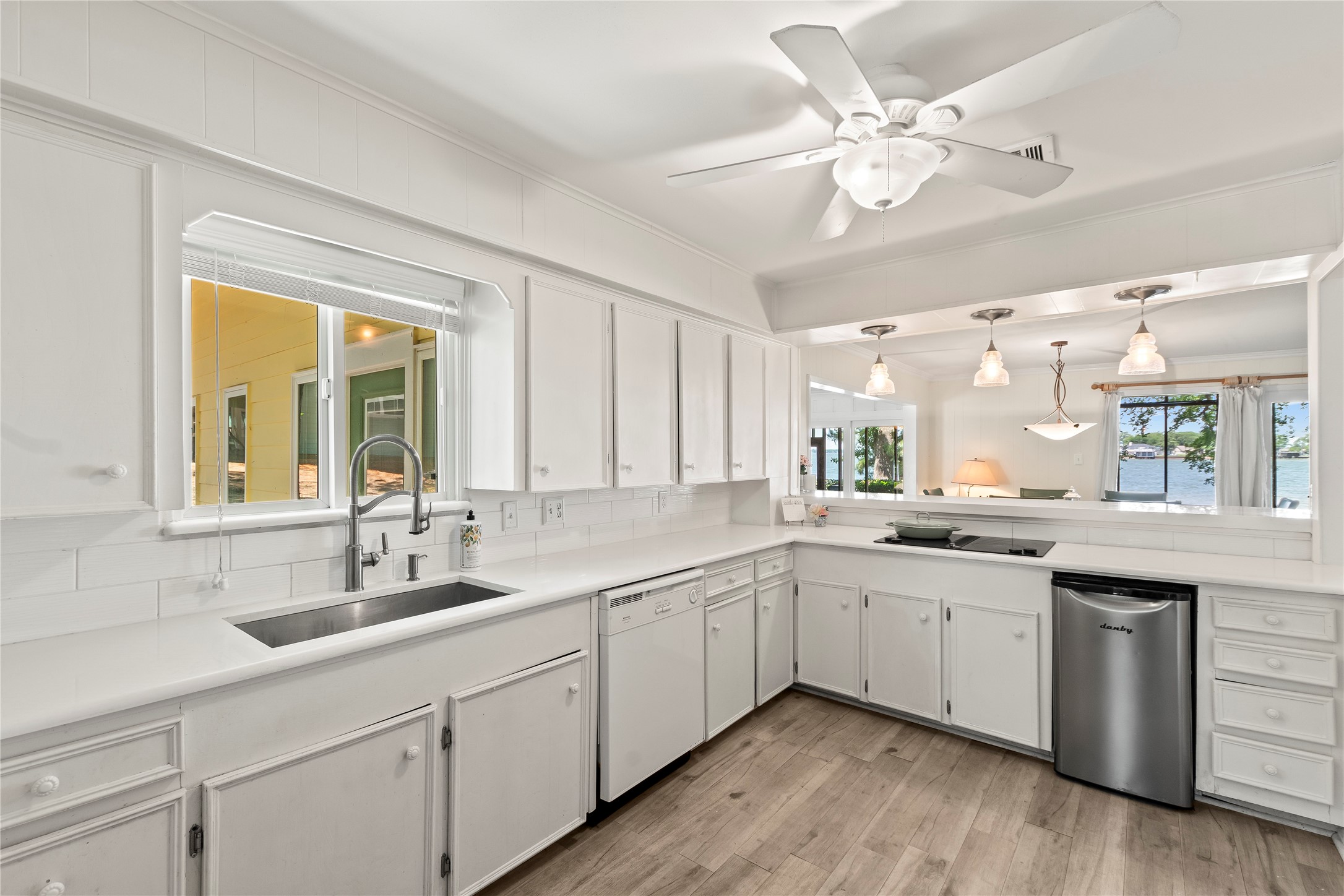 158 Enchanted Drive Enchanted Oaks TX 75156