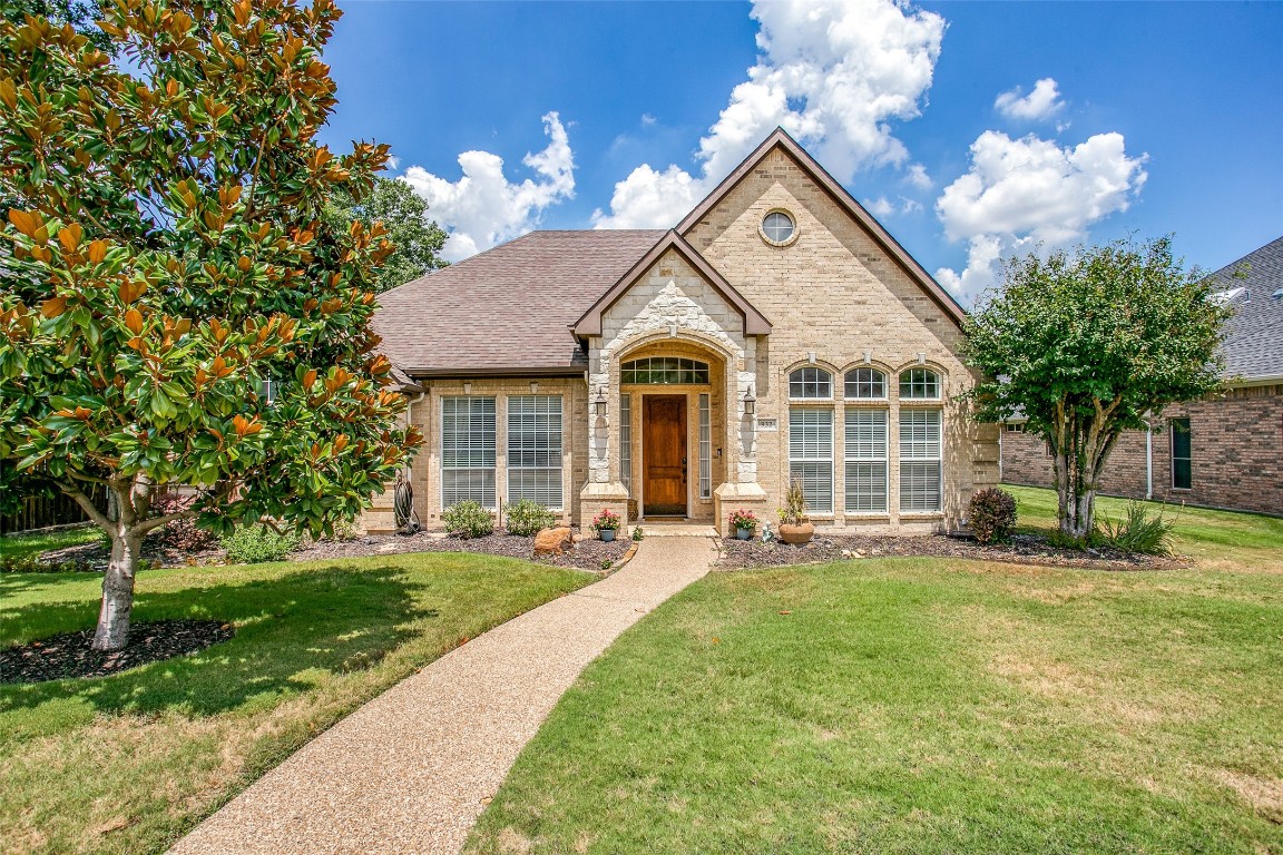 932 Falcon Lane Coppell TX 75019