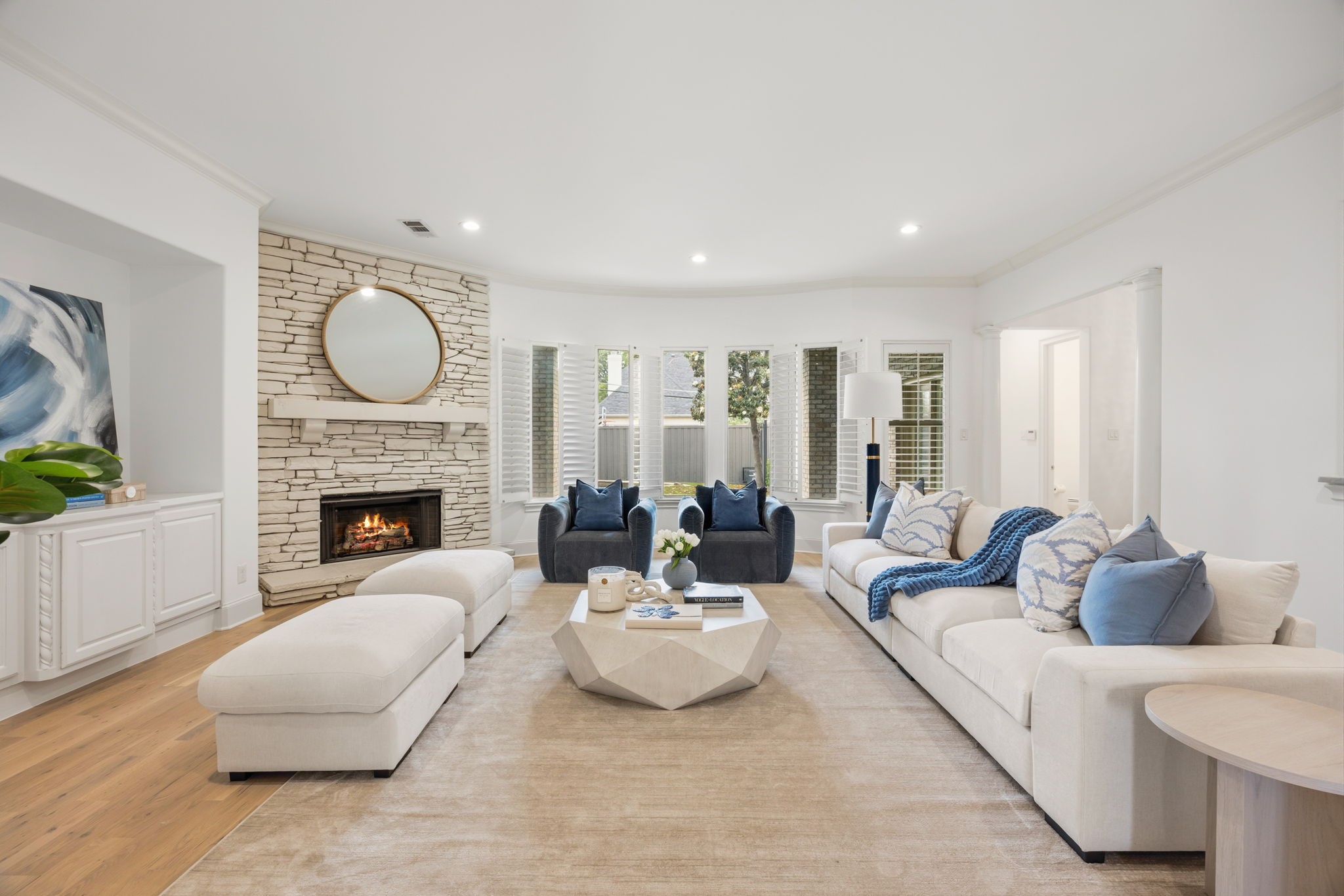 6828 Chevy Chase Avenue Dallas TX 75225
