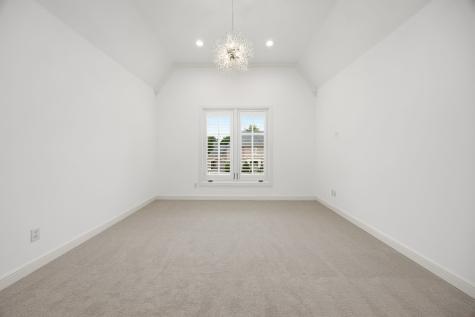 6828 Chevy Chase Avenue Dallas TX 75225