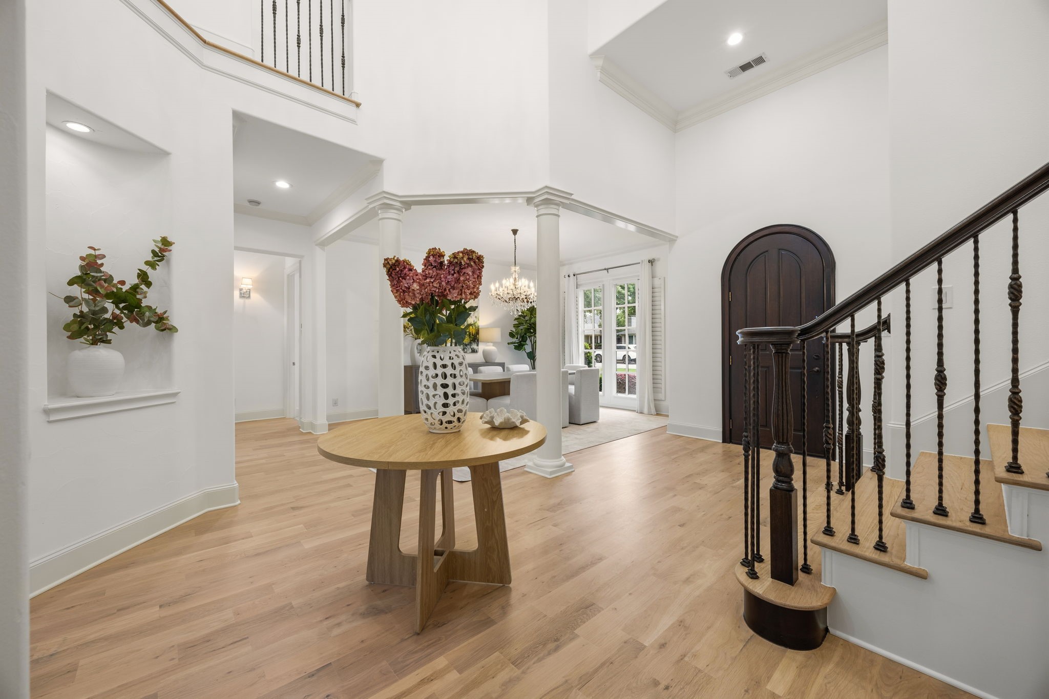 6828 Chevy Chase Avenue Dallas TX 75225