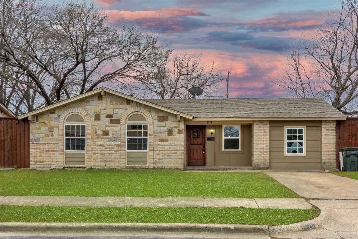 1218 Shorecrest Drive Garland TX 75040