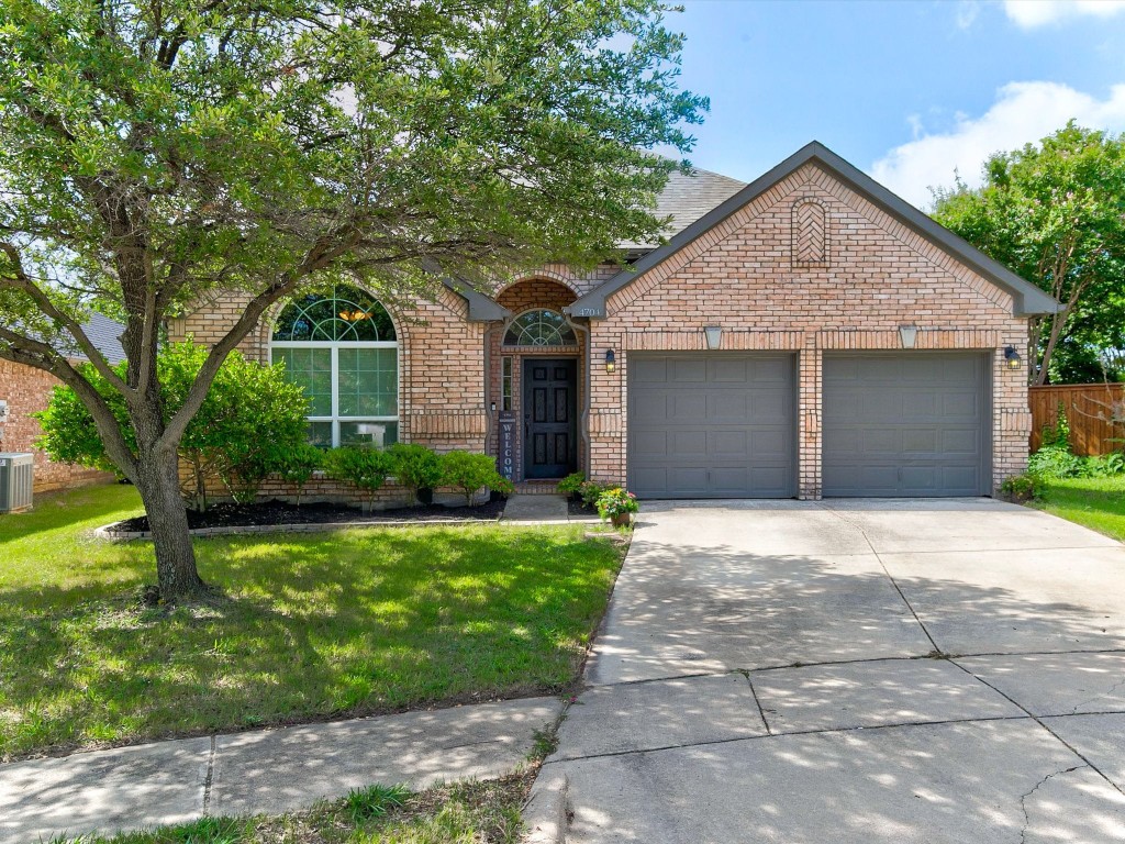 4704 Grainger Trail Fort Worth TX 76137