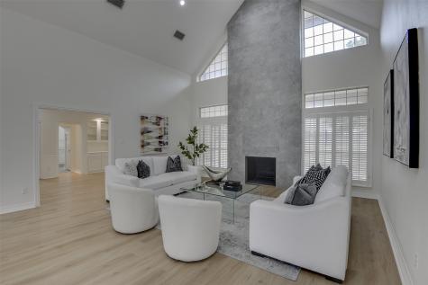 2121 Shari Lane Garland TX 75043