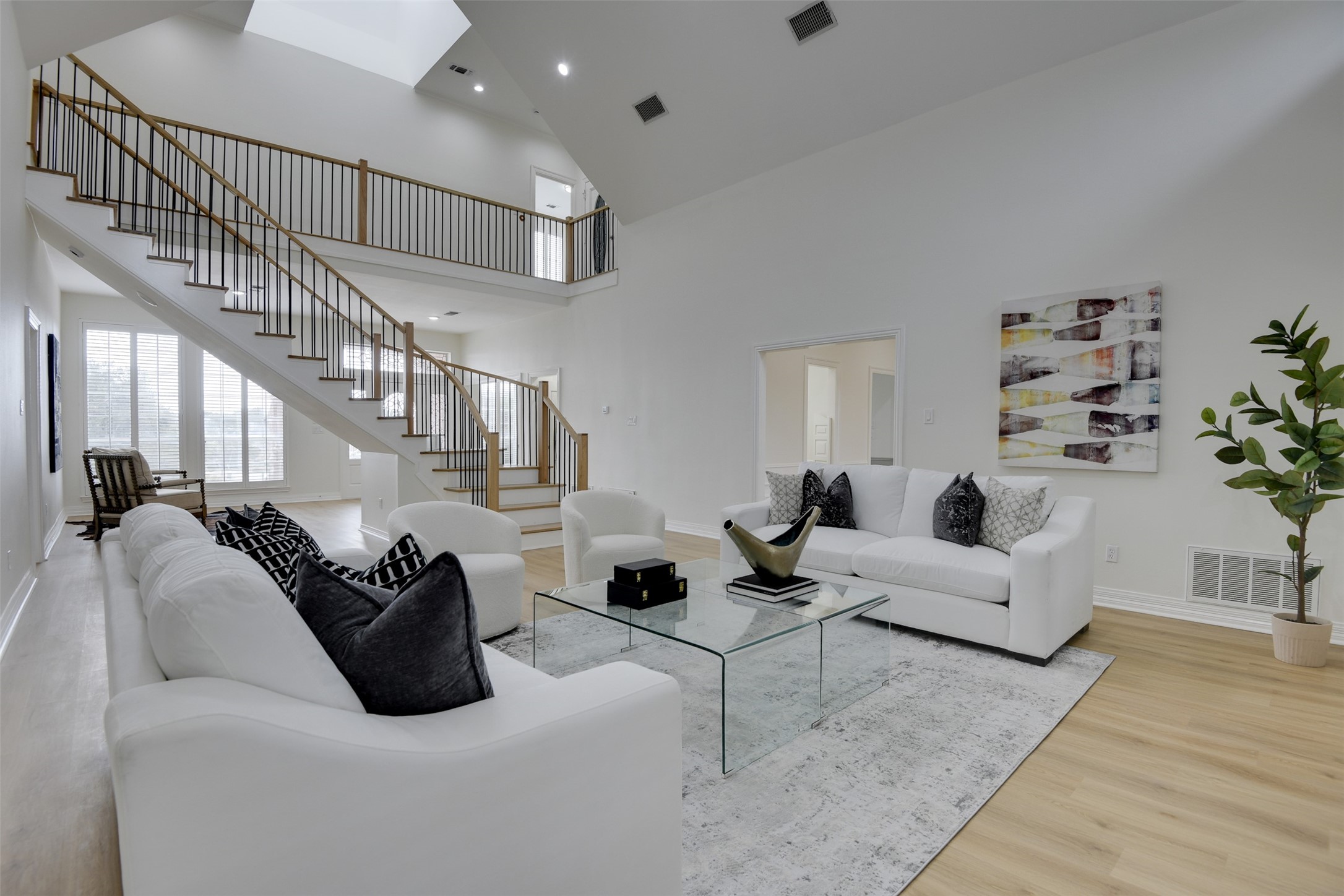 2121 Shari Lane Garland TX 75043