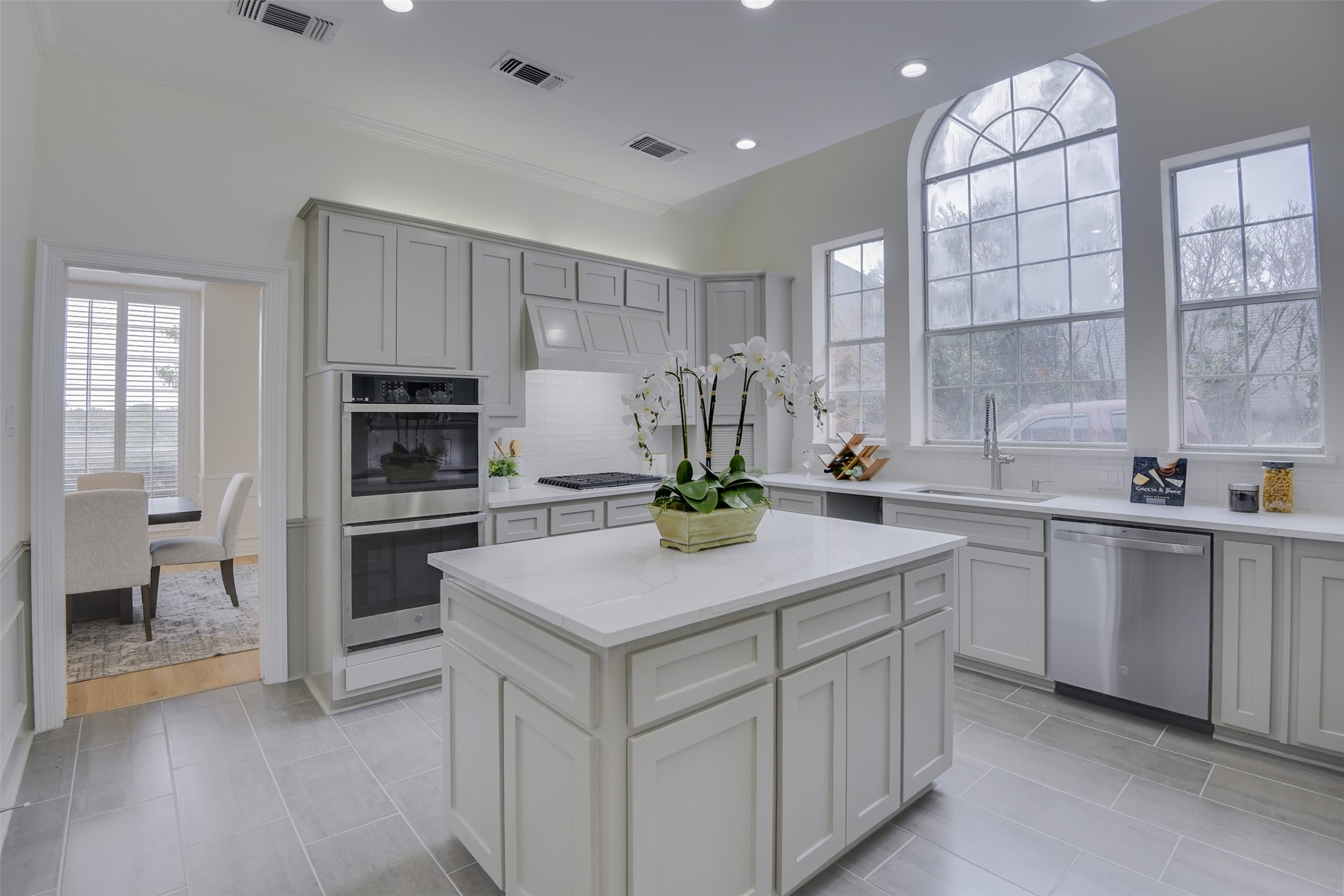 2121 Shari Lane Garland TX 75043