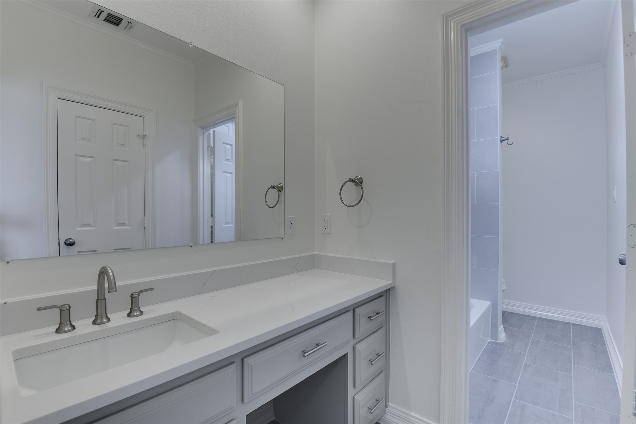 2121 Shari Lane Garland TX 75043