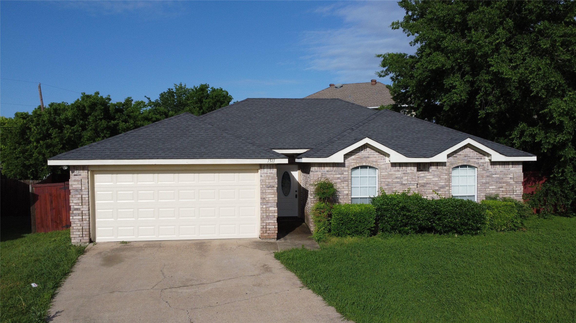 1511 Parrot Court Desoto TX 75115