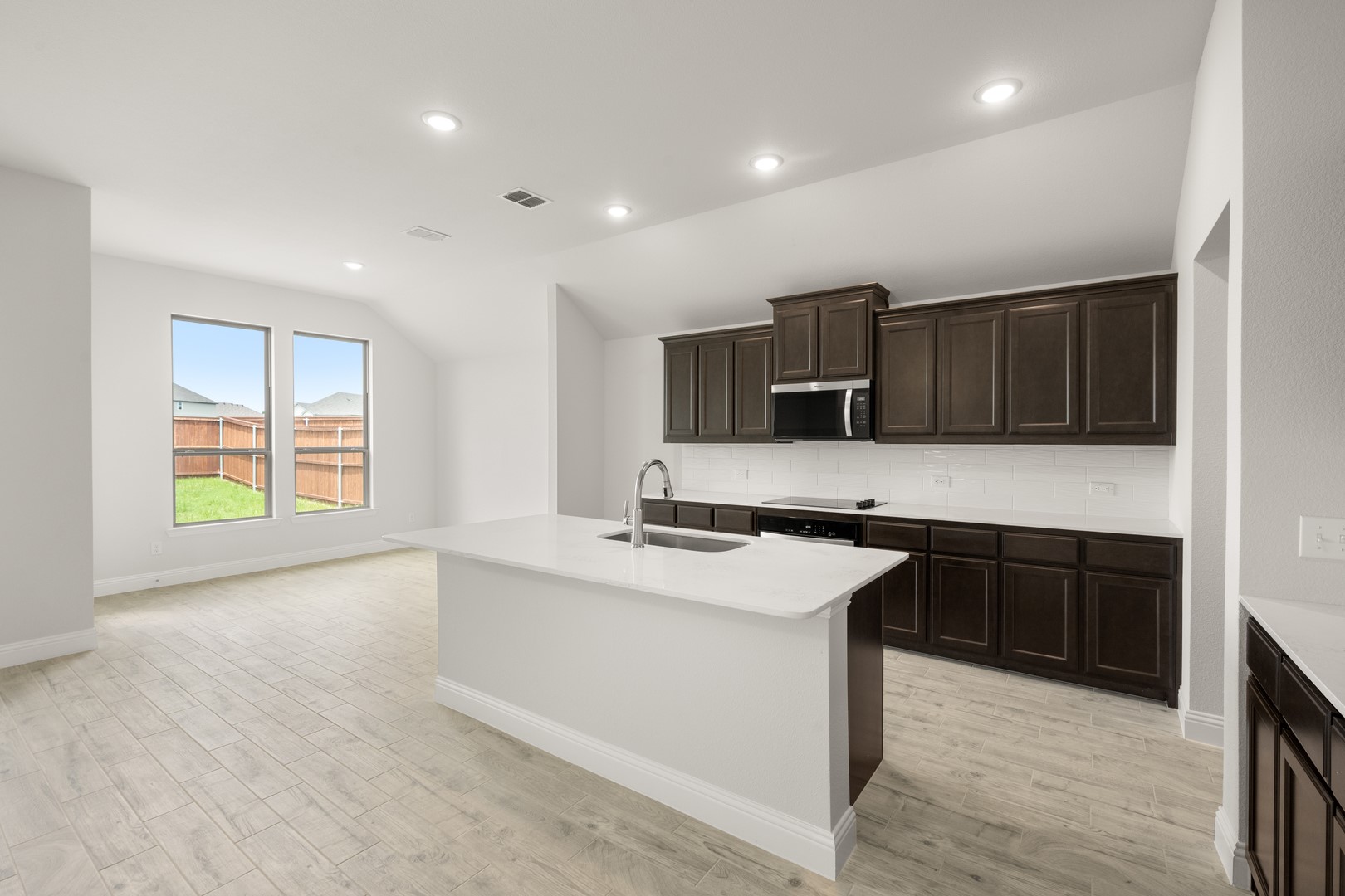 325 Comfort Drive Godley TX 76044