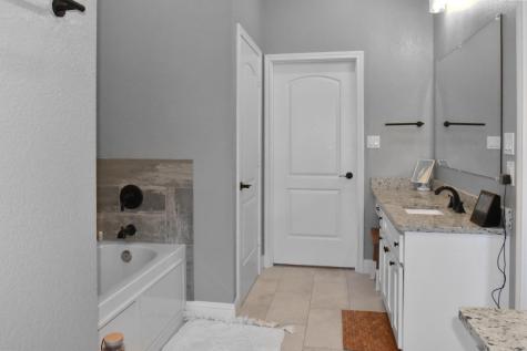 107 Private Road 6305 Mineola TX 75773