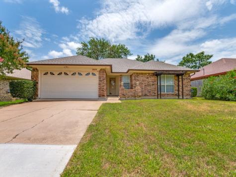 2605 Typhon Drive Grand Prairie TX 75052