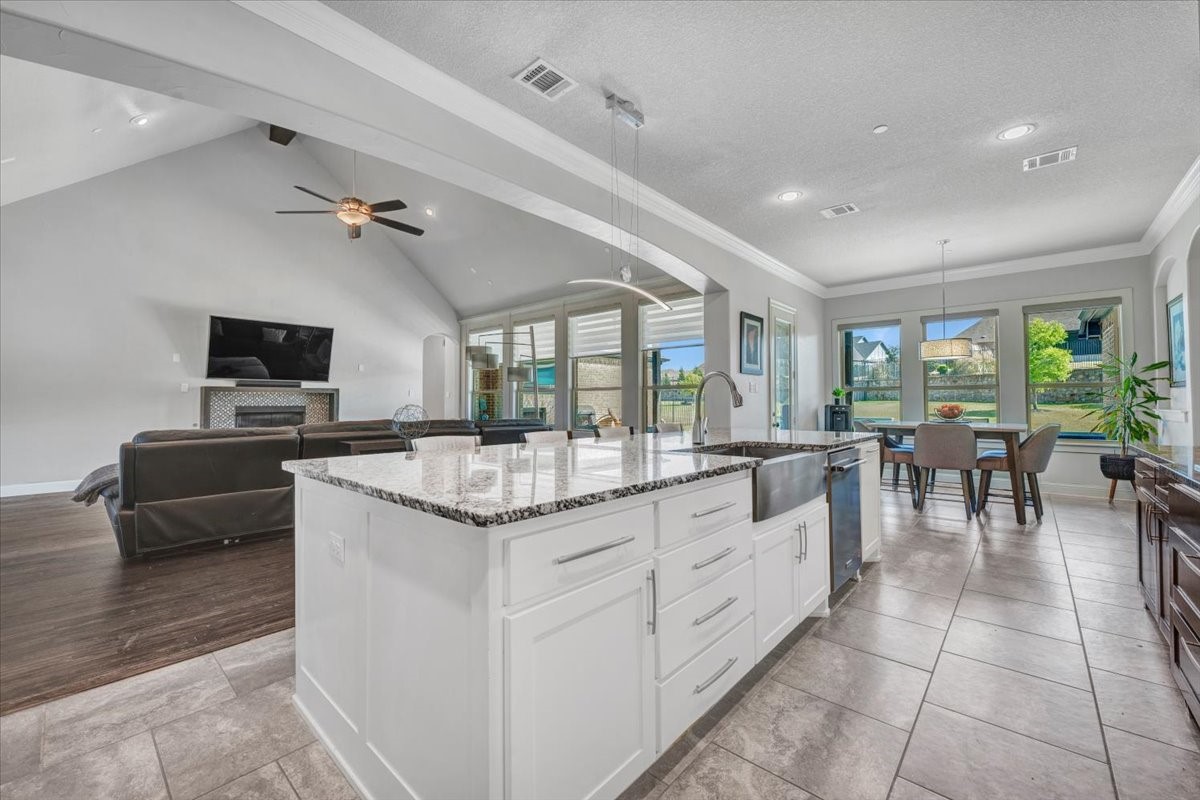 421 Maggie Trail Lucas TX 75002