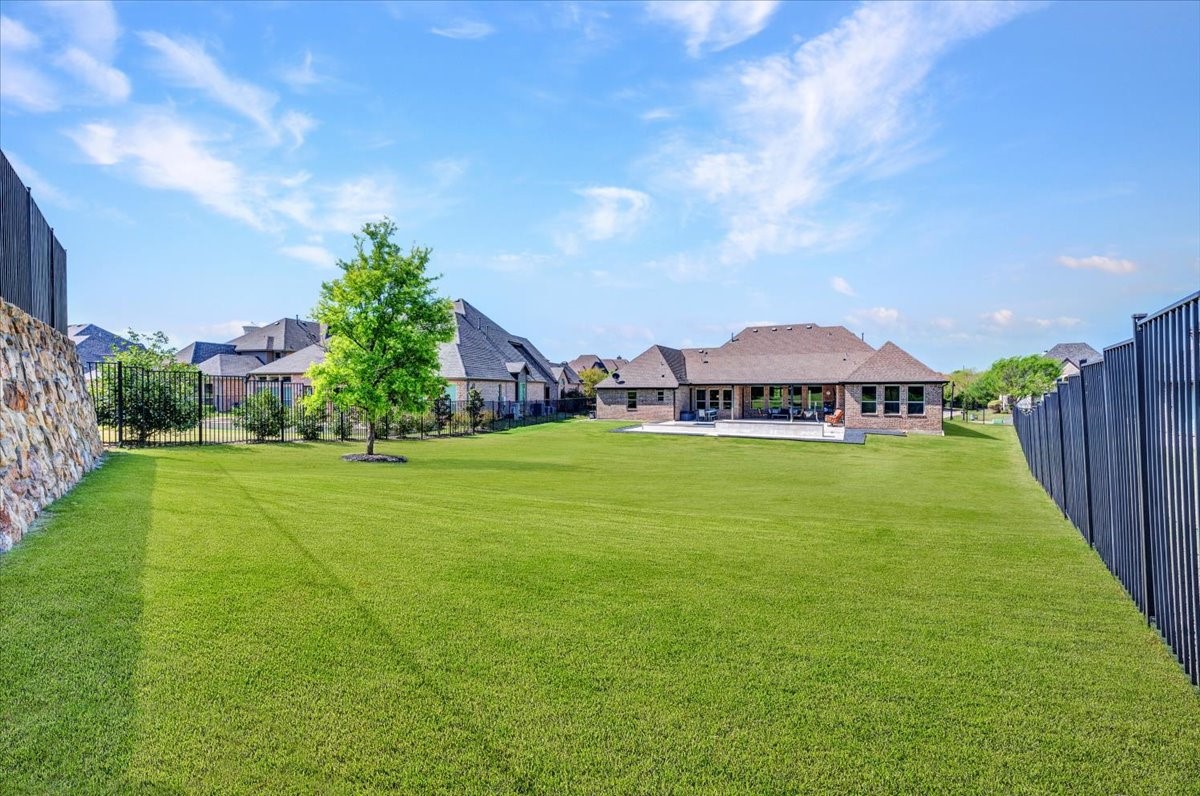 421 Maggie Trail Lucas TX 75002