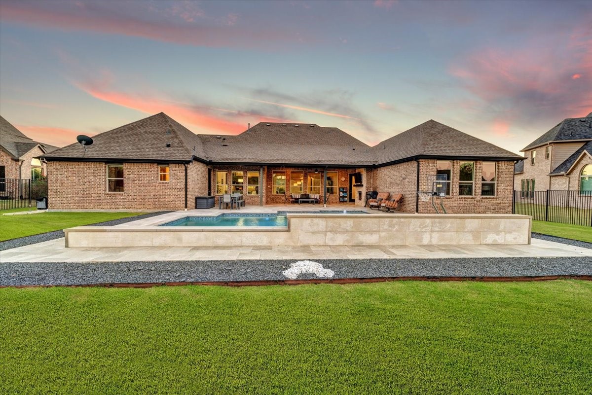 421 Maggie Trail Lucas TX 75002