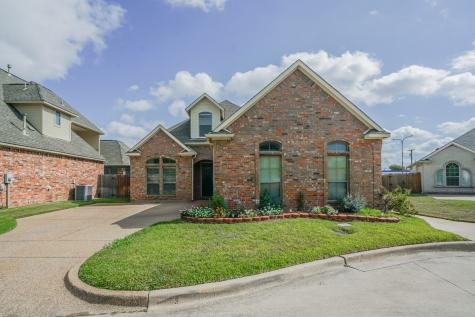 4203 Lucy Lane Arlington TX 76016