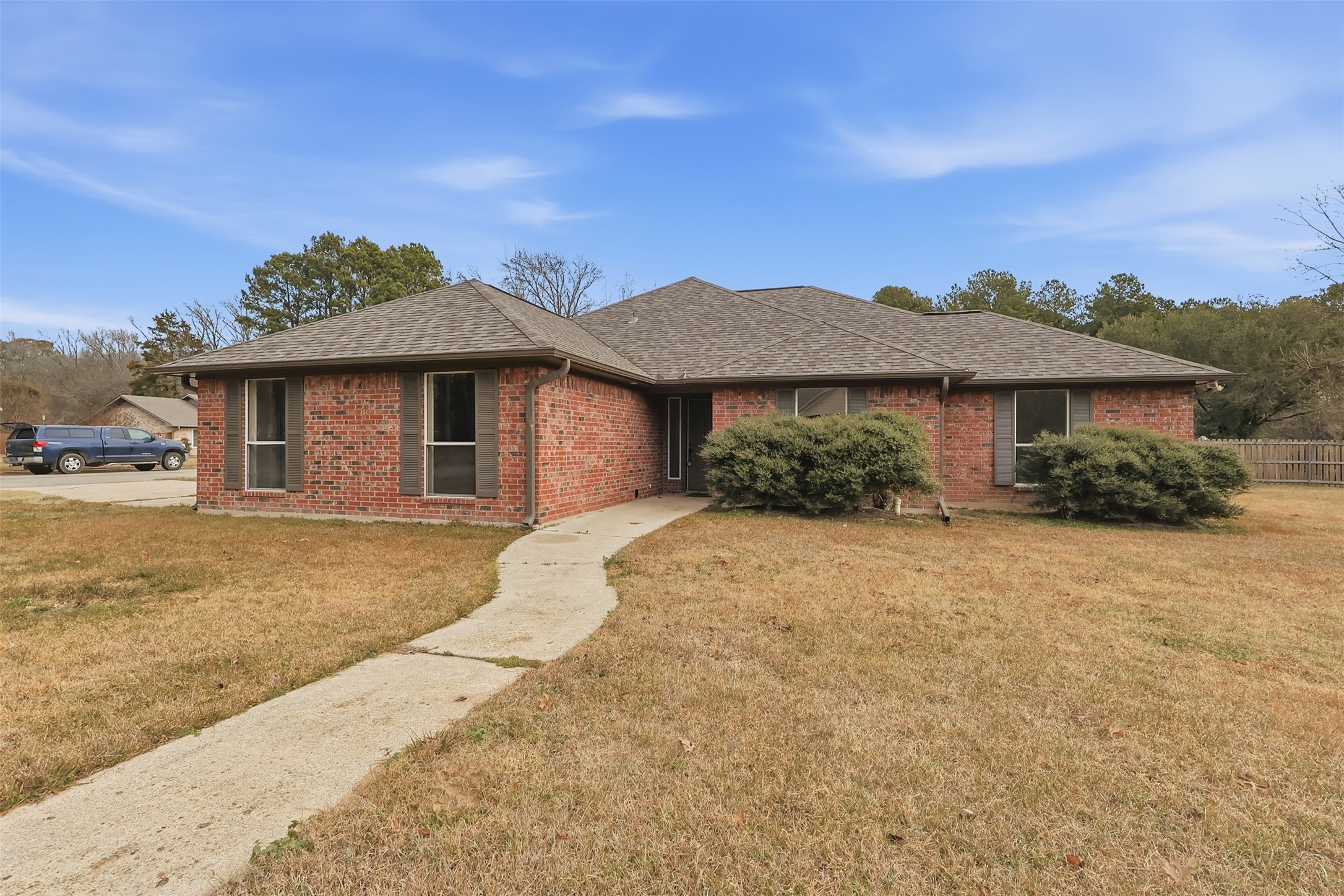 307 Bob White Pittsburg TX 75686