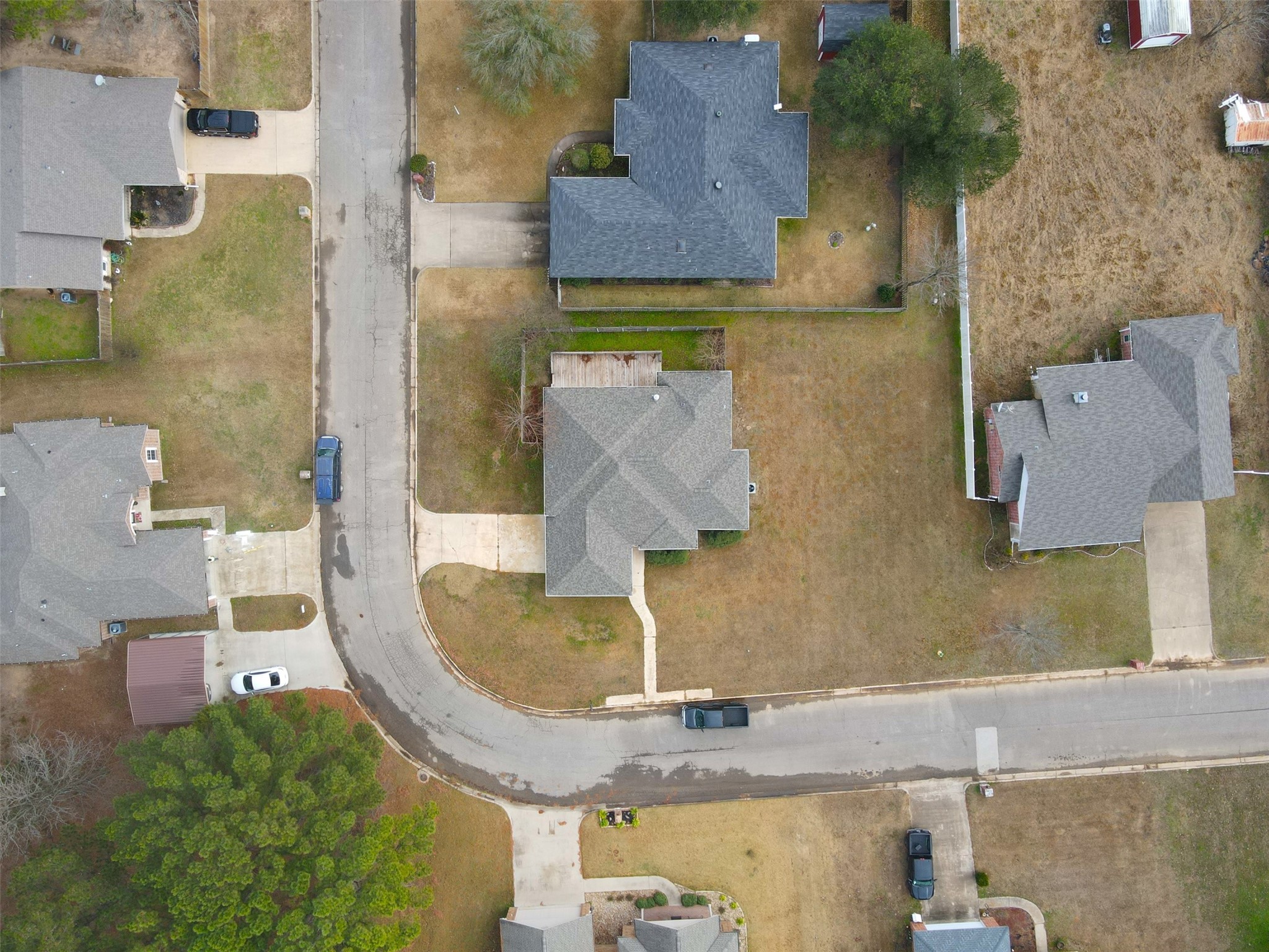 307 Bob White Pittsburg TX 75686