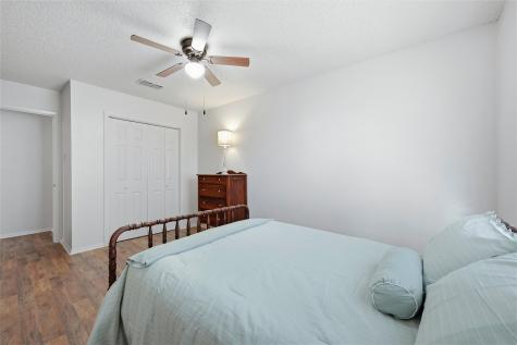 1901 Paula Drive Denison TX 75020