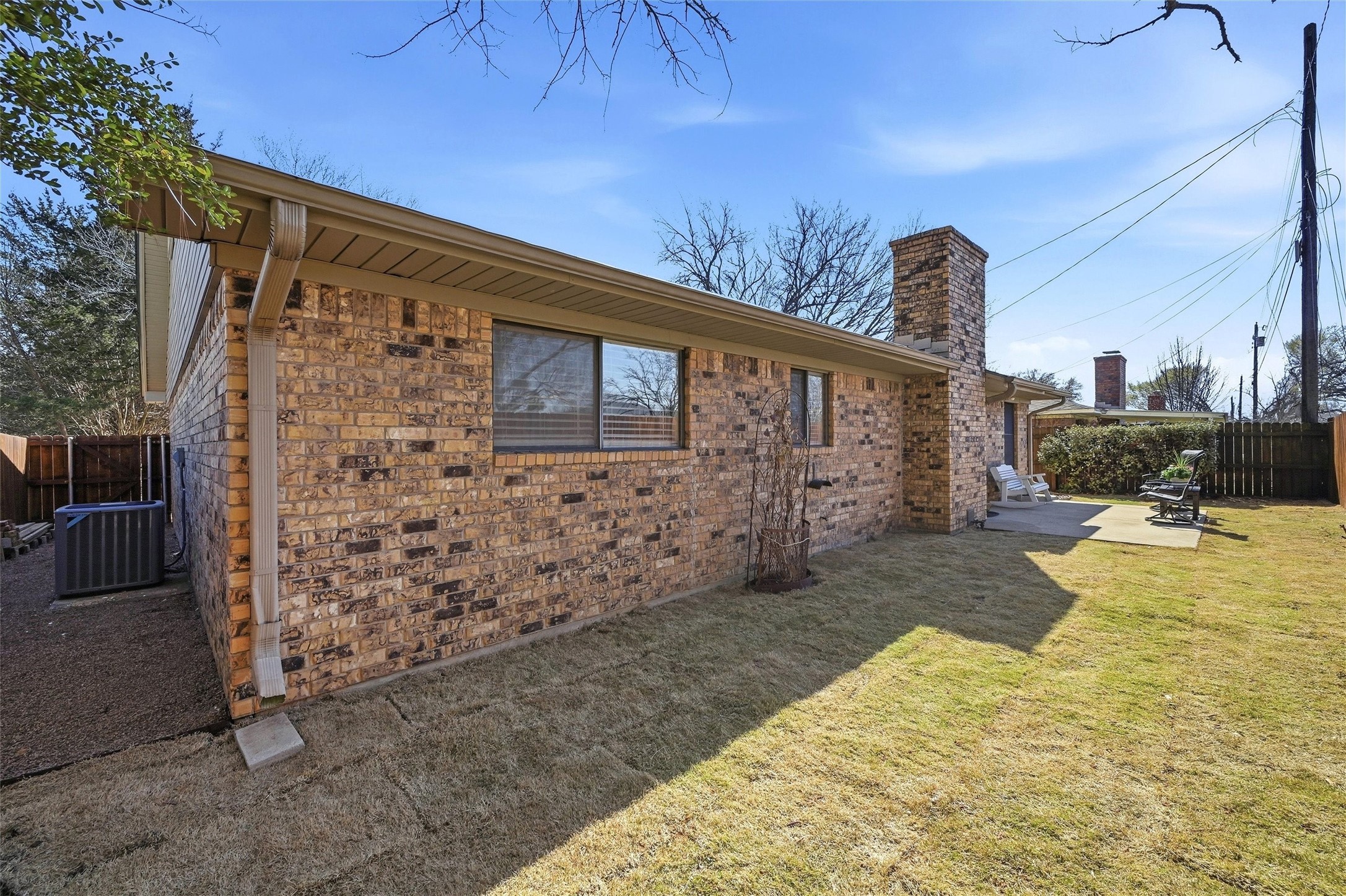 1901 Paula Drive Denison TX 75020