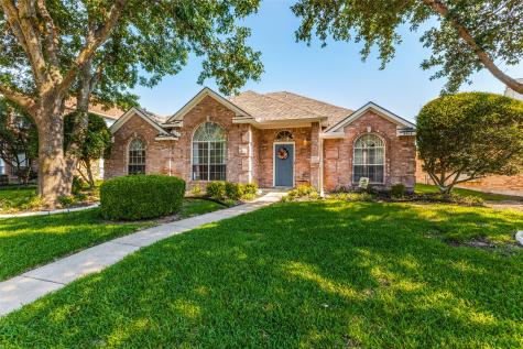 8414 Meadowview Street Rowlett TX 75088