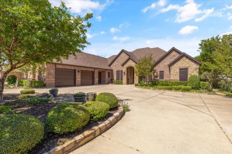 6412 Pinehurst Drive Granbury TX 76049