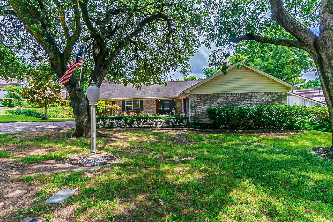 7504 Yolanda Drive Fort Worth TX 76112