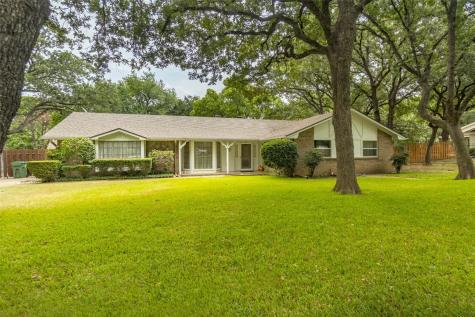6201 Ken Avenue Arlington TX 76001