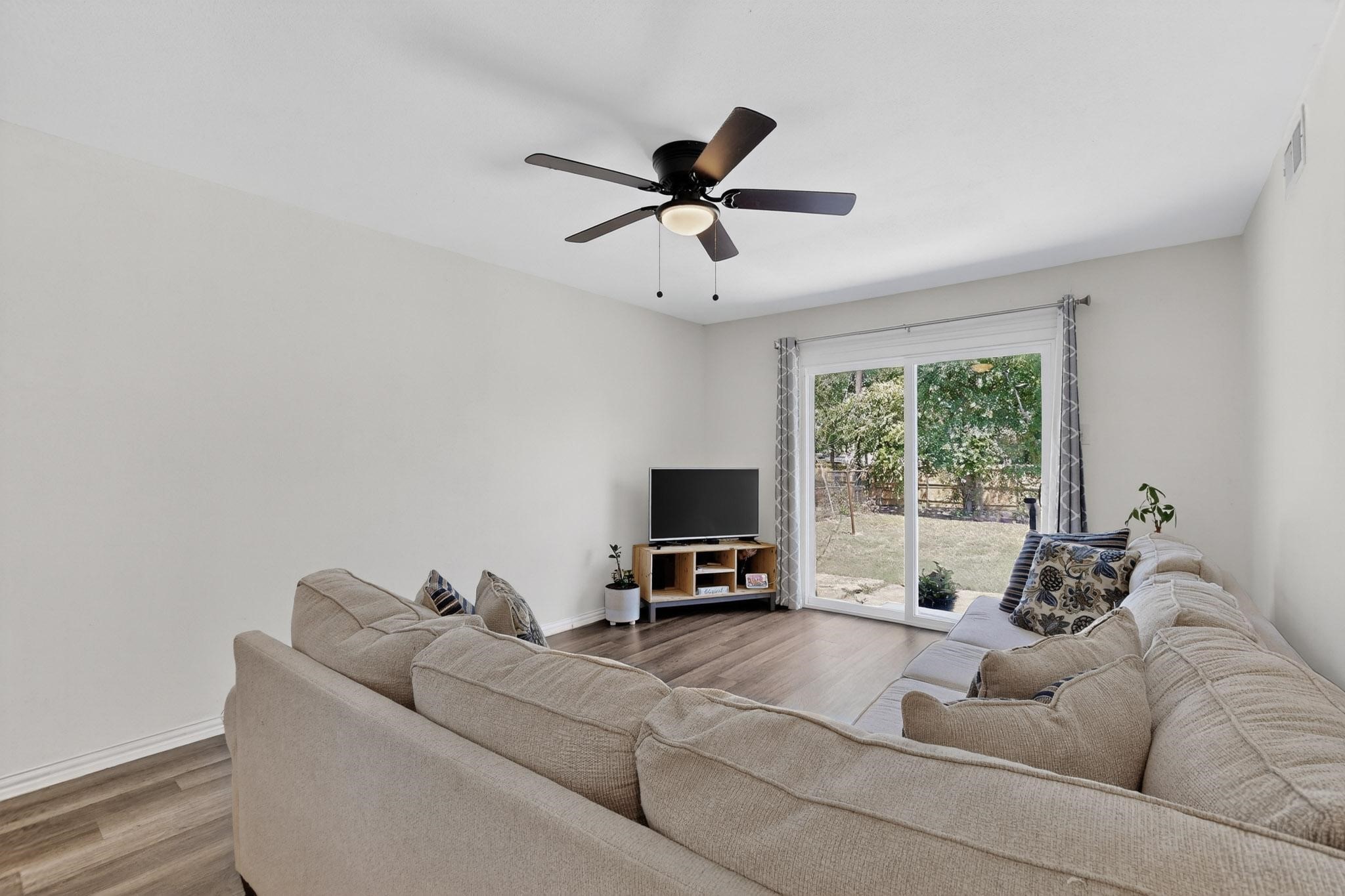 9930 Marlin Drive Dallas TX 75228