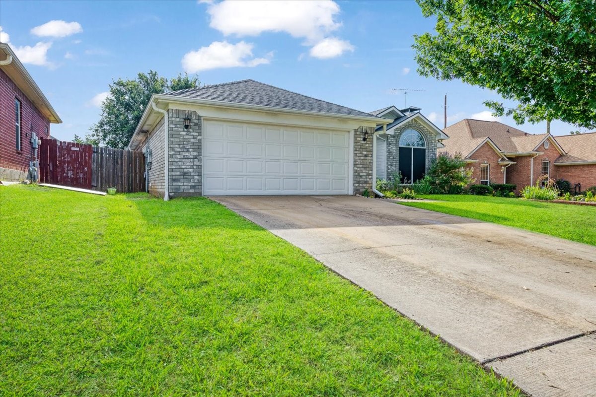 4805 Indio Lane Sherman TX 75092