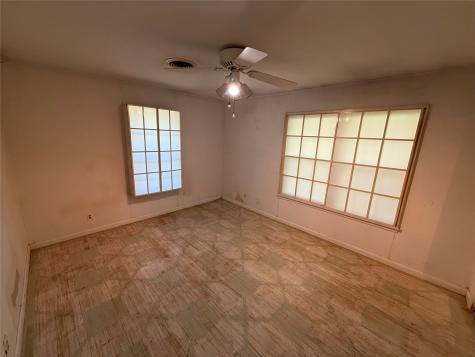 2200 Agnew Street Bonham TX 75418