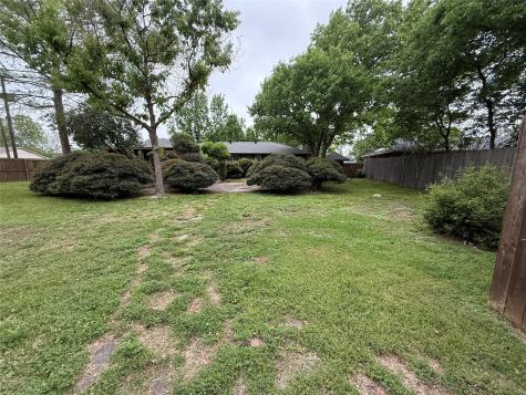 2200 Agnew Street Bonham TX 75418
