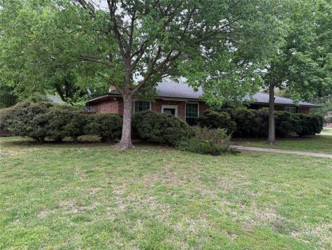 2200 Agnew Street Bonham TX 75418